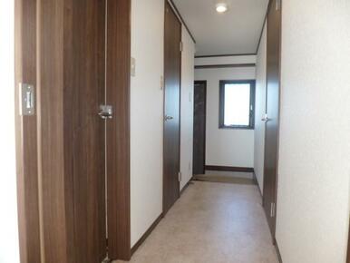 シューズボックス