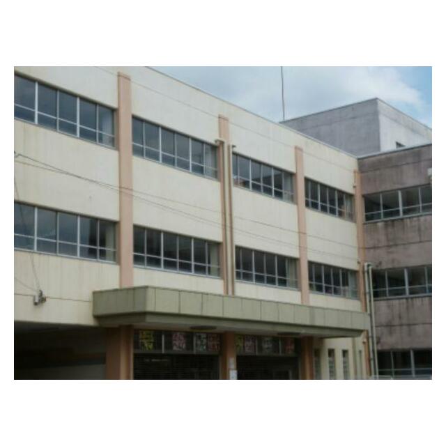 御幸小学校　521ｍ/徒歩7分、車2分