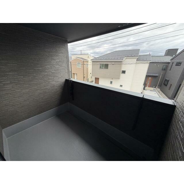 【９号棟】めちゃくちゃ広いバルコニー♪小さな家庭菜園も出来ちゃうかも♪