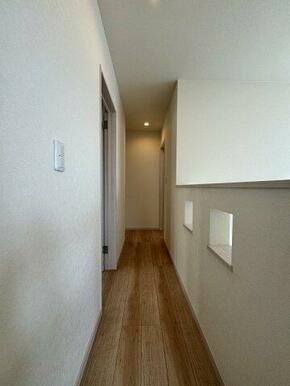 シンプルなテイストが家具を選びません。