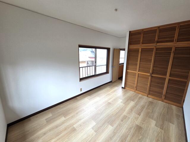 物件画像 北九州市門司区 寺内１丁目 (小森江駅) 2階建 4LDK