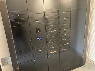 宅配BOX完備