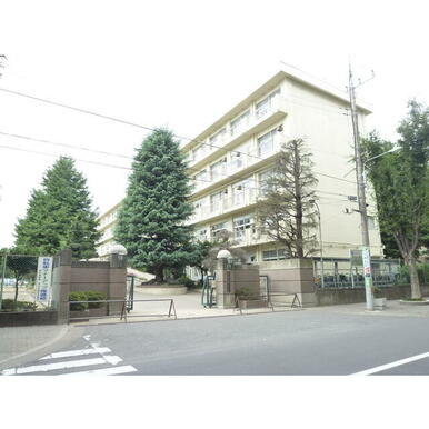 常盤中学校