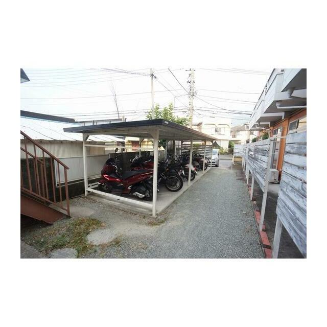 原付まで置ける屋根付き駐輪場