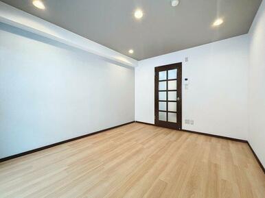 ※同建物ほかのお部屋の写真です。。