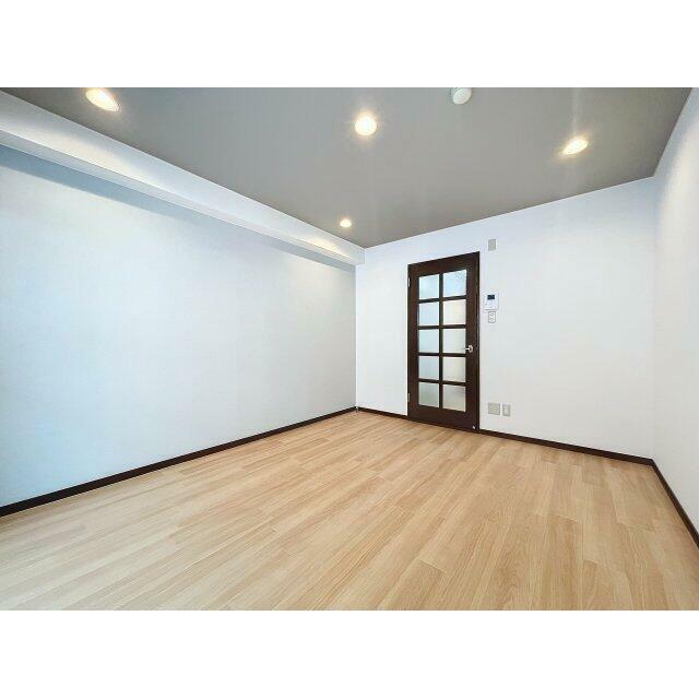 ※同建物ほかのお部屋の写真です。。