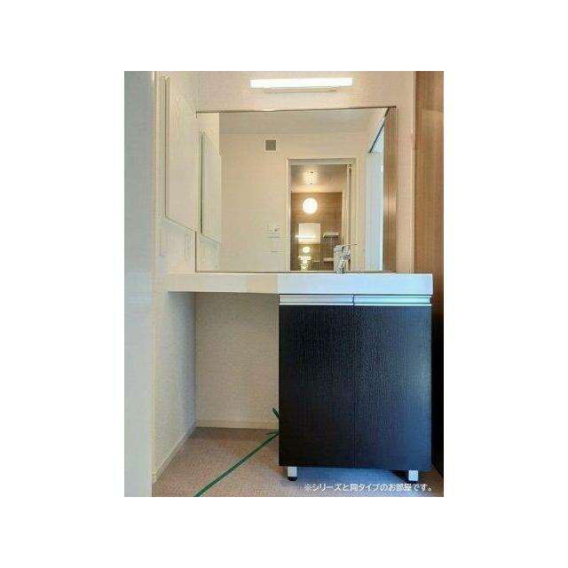 忙しい朝には欠かせない洗面所です