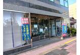 情報提供会社