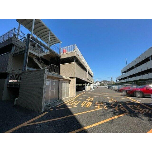 敷地内駐車場使用料無償