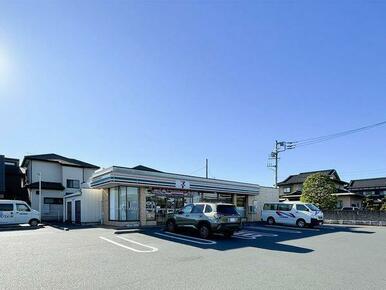 セブンイレブン市原松ヶ島店まで徒歩２分（１２０ｍ）