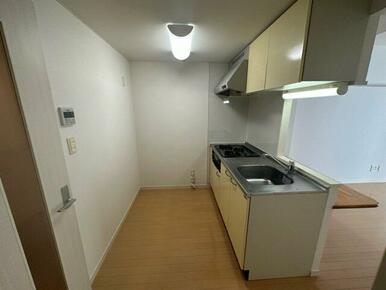 ※現在入居中の為、同タイプの別部屋の写真となります。