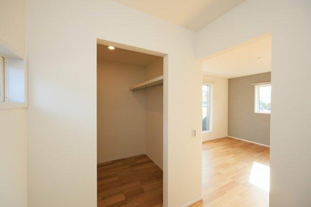 物件画像 北九州市八幡西区 町上津役西２丁目 (西山駅) 2階建 4LDK