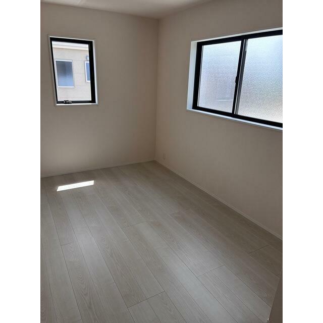 お持ちの家具の配置を考えると洋室のお部屋が暮らしやすいという方に（1号棟）