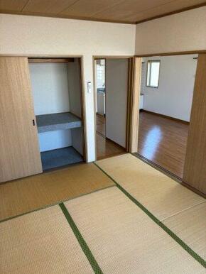 畳は、次の入居者の方が決まってから表替えをします。