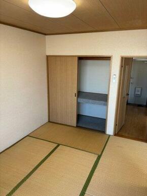 畳は、次の入居者の方が決まってから表替えをします。