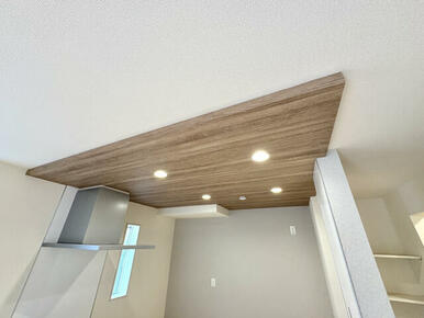 ポップアップ天井