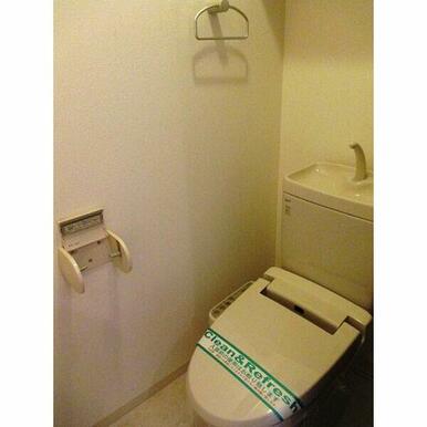 ※写真は、401号室(A’)の物です。