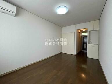 上品に仕上がった明るい室内空間です！