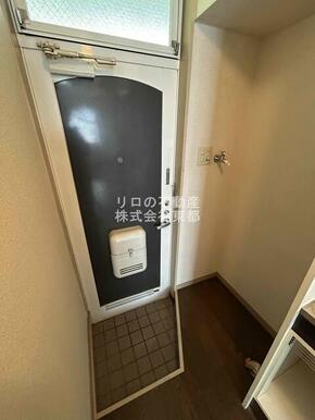 すっきりシンプルな玄関スペースです！