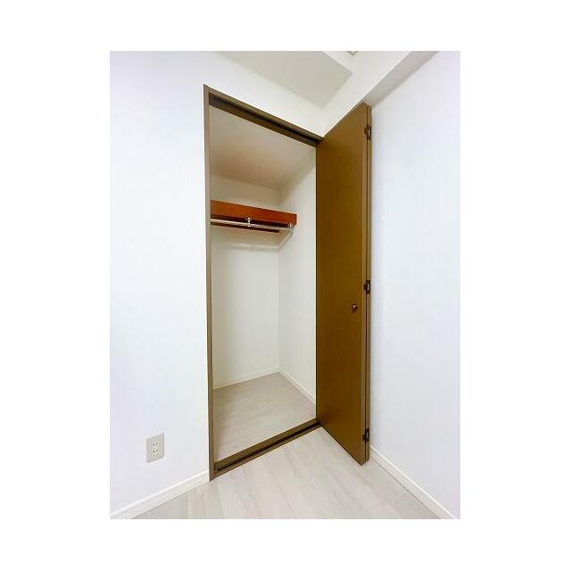 「約5帖洋室」クローゼットがございます。