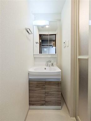 （参考）６０３号室〈Ｂｒｏｗｎ〉　洗面台　同タイプとなります