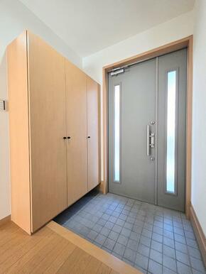 靴箱付きの玄関