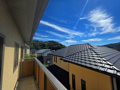 バルコニーからの南東側の眺望