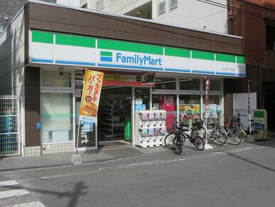 ファミリーマート島之内二丁目店