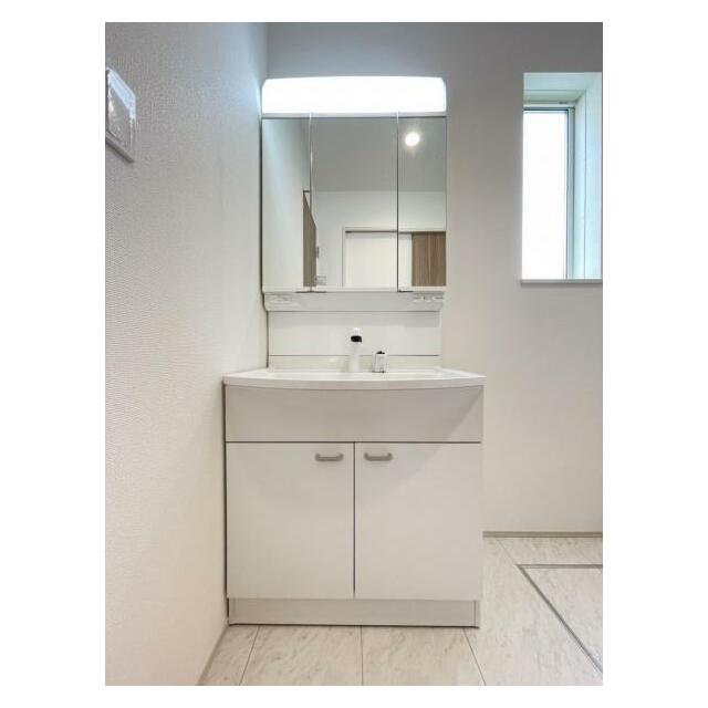 水が流れやすく汚れがたまりにくい設計でお手入れもらくらくです！