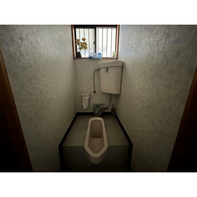 店舗のトイレです