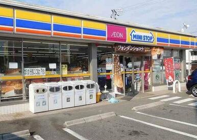 ミニストップ和泉町店