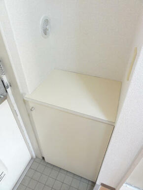 シューズボックス