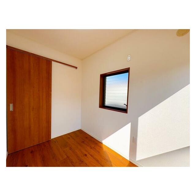 「サービスルーム」別角度