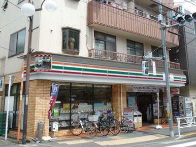 セブンイレブン　渋谷本町店