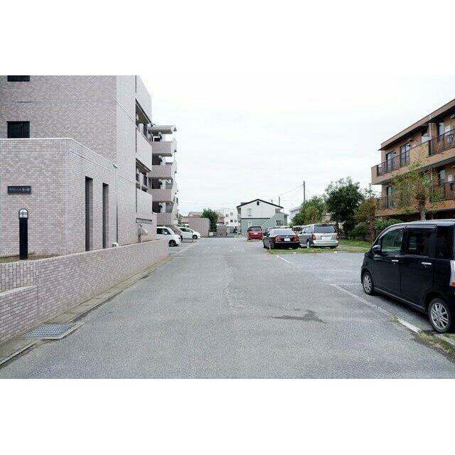 敷地内駐車場あります。