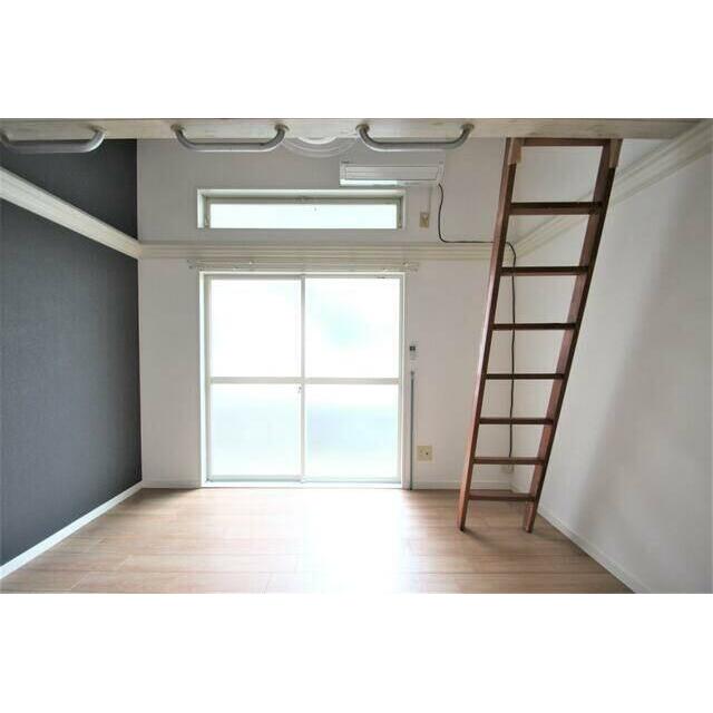 別部屋の写真が含まれております