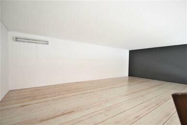 別部屋の写真が含まれております