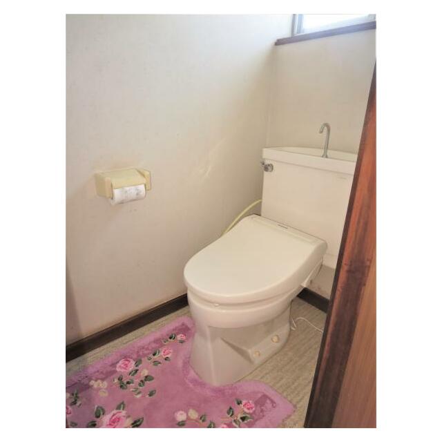 貸家１（敷地奥）トイレスペースを撮影