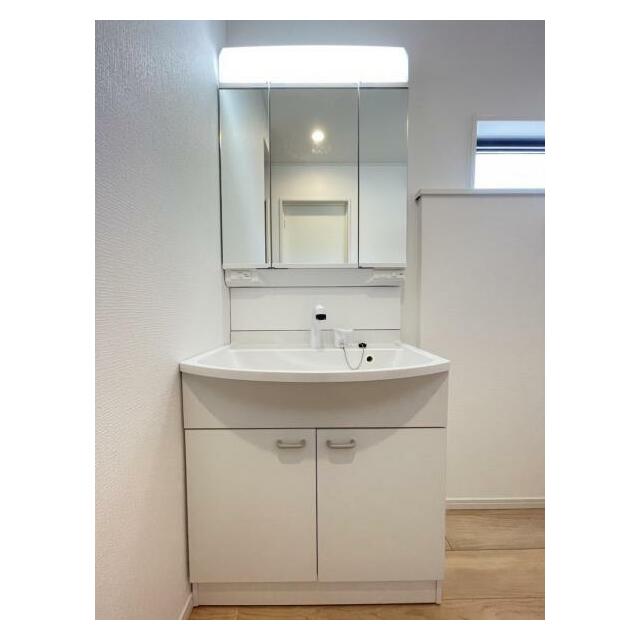 水が流れやすく汚れがたまりにくい設計でお手入れもらくらくです！