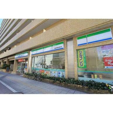 ファミリーマート仙台北目町通り店