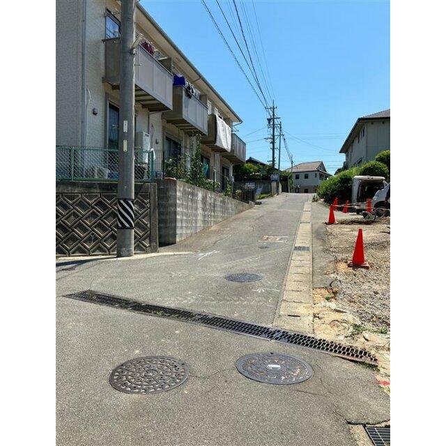 北側前面道路