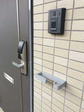 玄関錠デジタルロック　モニターホン　エントランスフック