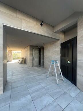 オートロック・防犯カメラ完備