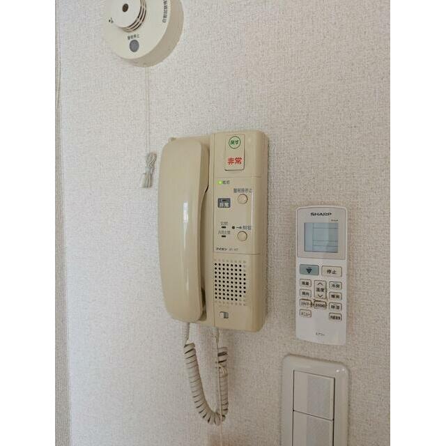 安心のオートロック玄関