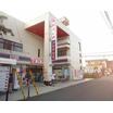 販売店