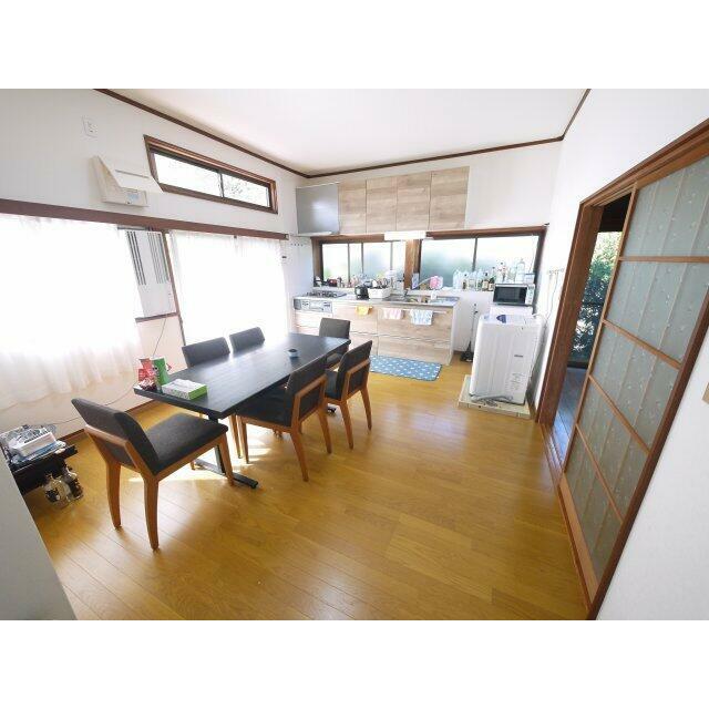 内装リフォーム済み令和2年10月システムキッチン 敷地約232坪 ５LDK平家+車庫