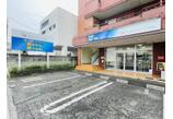 情報提供会社
