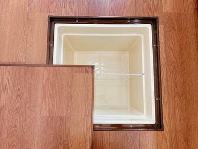 キッチンの床下収納