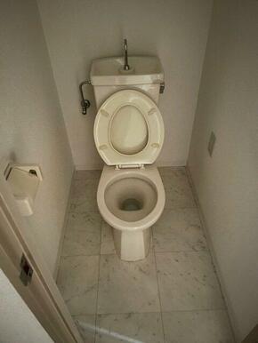 シンプルで使いやすいトイレです
