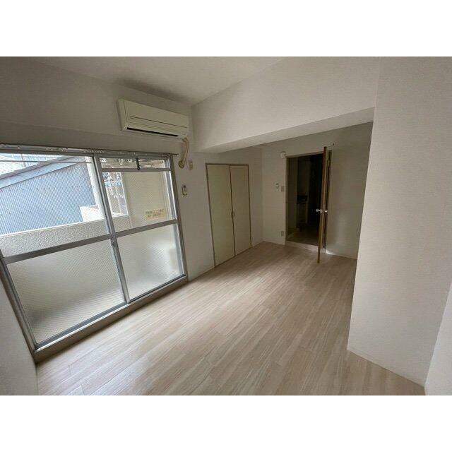 ゆったり過ごせるリビングです